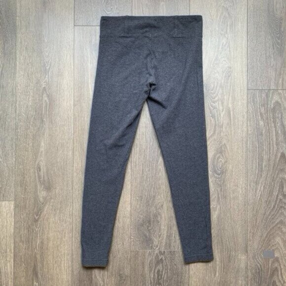 Aritzia Talula Women's Leggings Skinny Ankle Cotton Grey midrise Size Small - Picture 10 of 10